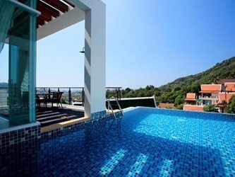 Kata Sea View Villas