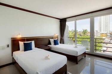 Hotel De Karon в Алматы