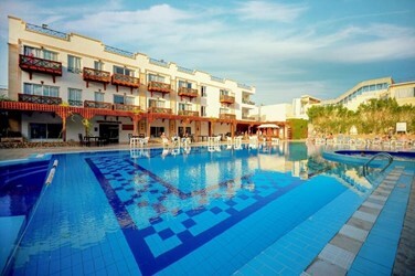 Falcon Naama Star в Алматы