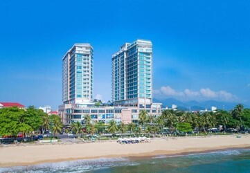 Diamond Bay Hotel в Алматы