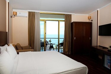 Corner Inn Hotel