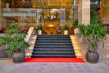 Sata Hotel в Алматы