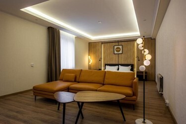 Silk Road Tashkent в Алматы