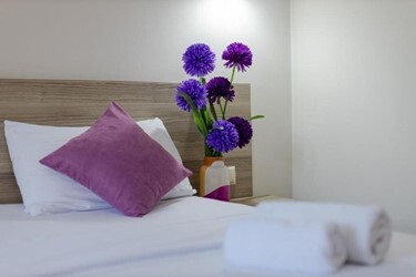 Daisi Sunset Hotel в Алматы