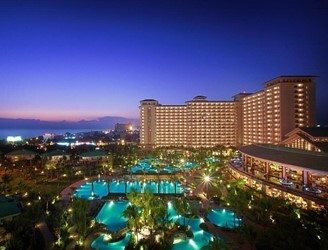 Howard Johnson Resort Hotel в Алматы