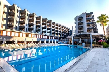 A11 Hotel Obakoy