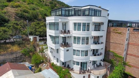 Vista Hotel в Алматы