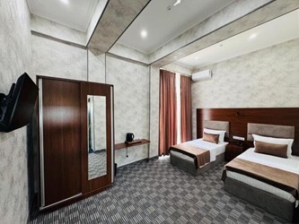 Arda Plaza в Алматы