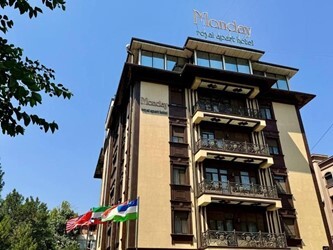 Monday Royal Apart Hotel