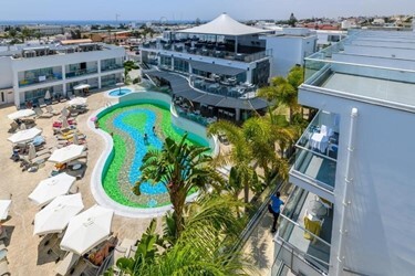 Tasia Maris Oasis в Алматы